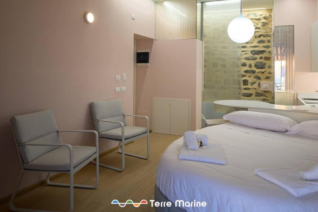 Sea-Cret, Terremarine Apartment Манарола Екстериор снимка