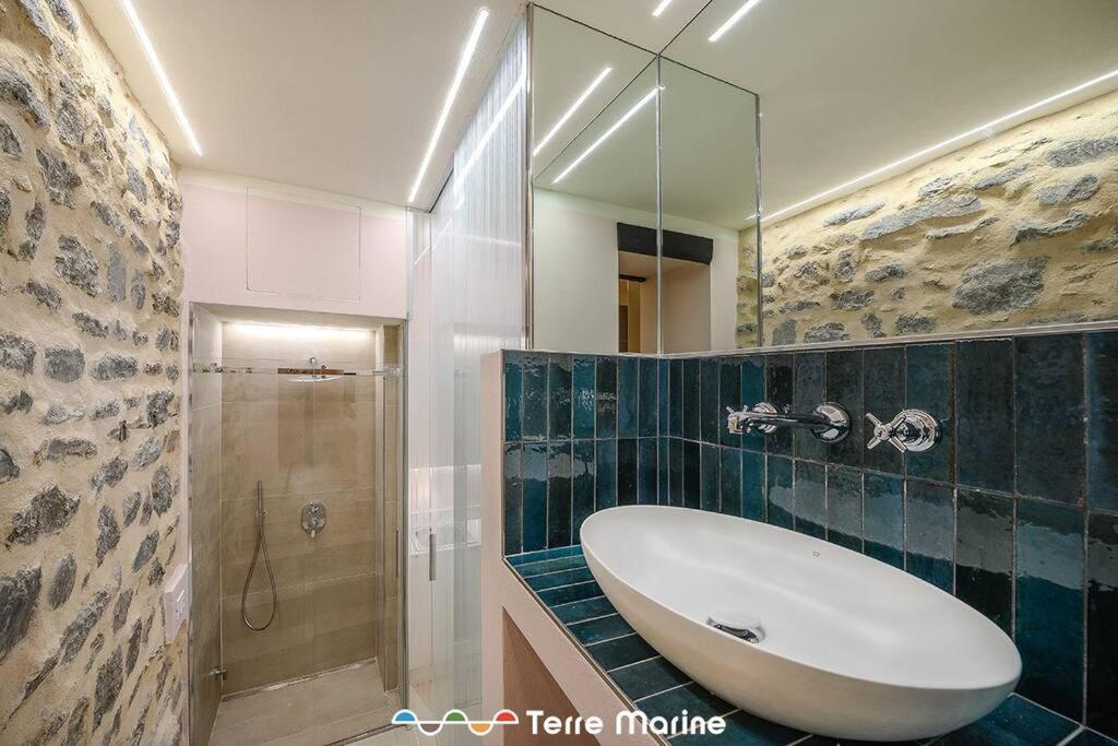 Sea-Cret, Terremarine Apartment Манарола Екстериор снимка