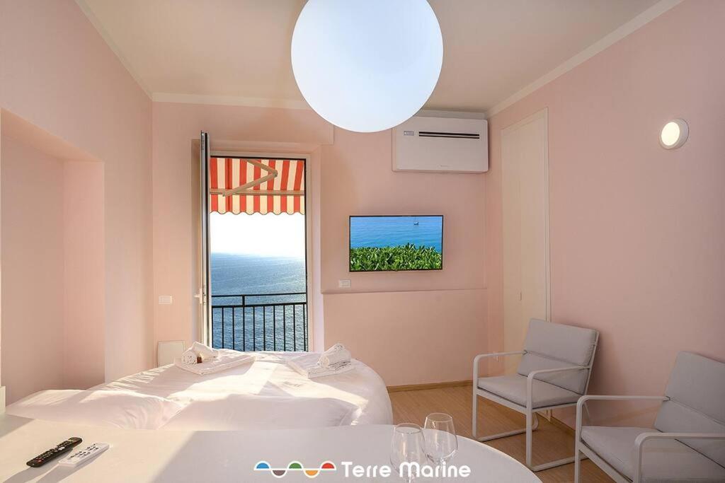 Sea-Cret, Terremarine Apartment Манарола Екстериор снимка